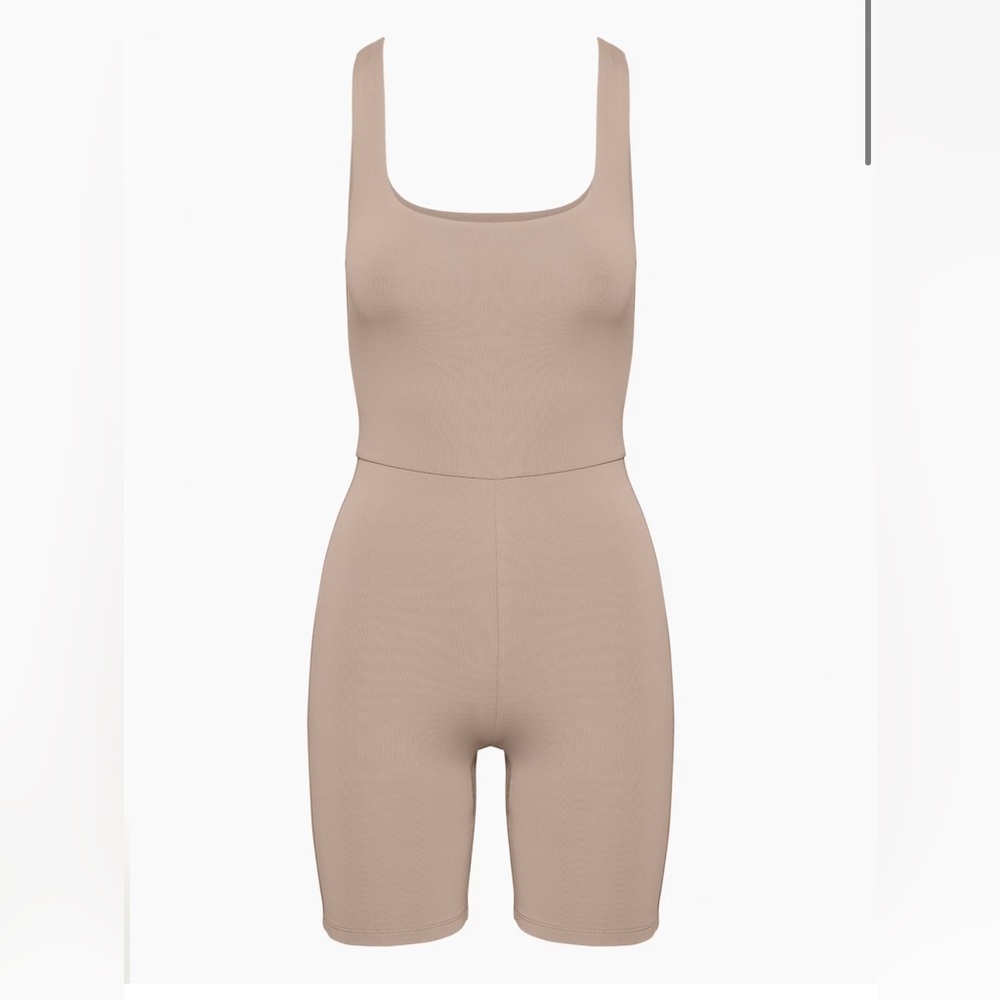 Aritzia romper - Contour Squareneck Romper (New With Tags)